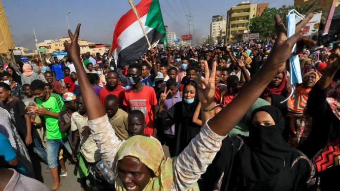 蘇丹政變史：軍隊與蘇丹的政治經濟學
