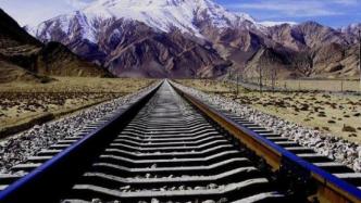 川藏铁路新都桥至波密段招标结果公示，年底前开工建设