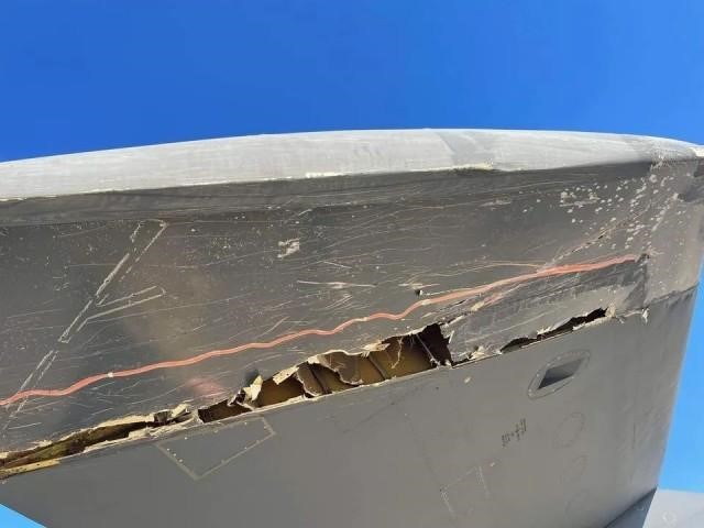 B-52H战略轰炸机机翼受损。