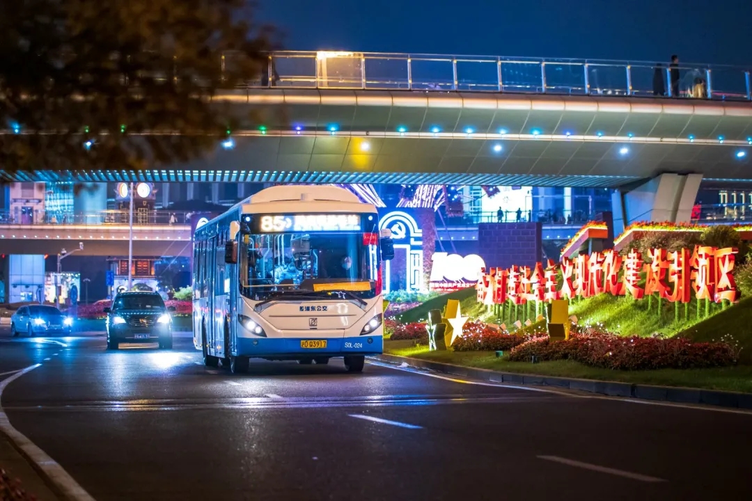 浦东大道即将恢复双向六车道通车,同步配套恢复调整公交线路-第2张图片-蓝狮娱乐 浦东大道即将恢复双向六车道通车,同步配套恢复调整公交线路-第2张图片-蓝狮娱乐