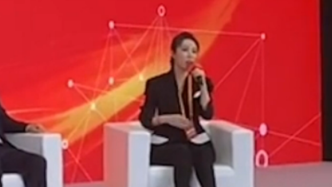 薇娅现身中国网络媒体论坛大湾区峰会，为大湾区“带货”