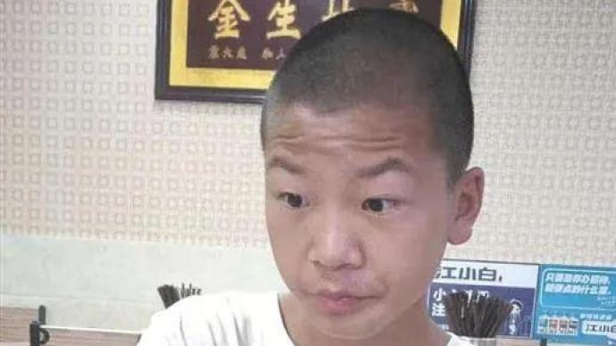 湖北15歲少年為救落水同學溺亡，被授見義勇為先進個人稱號