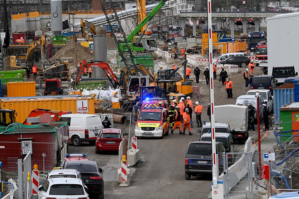 当地时间2021年12月1日，德国慕尼黑，慕尼黑一火车站附近发生了一起爆炸事件，有3人在爆炸中受伤。