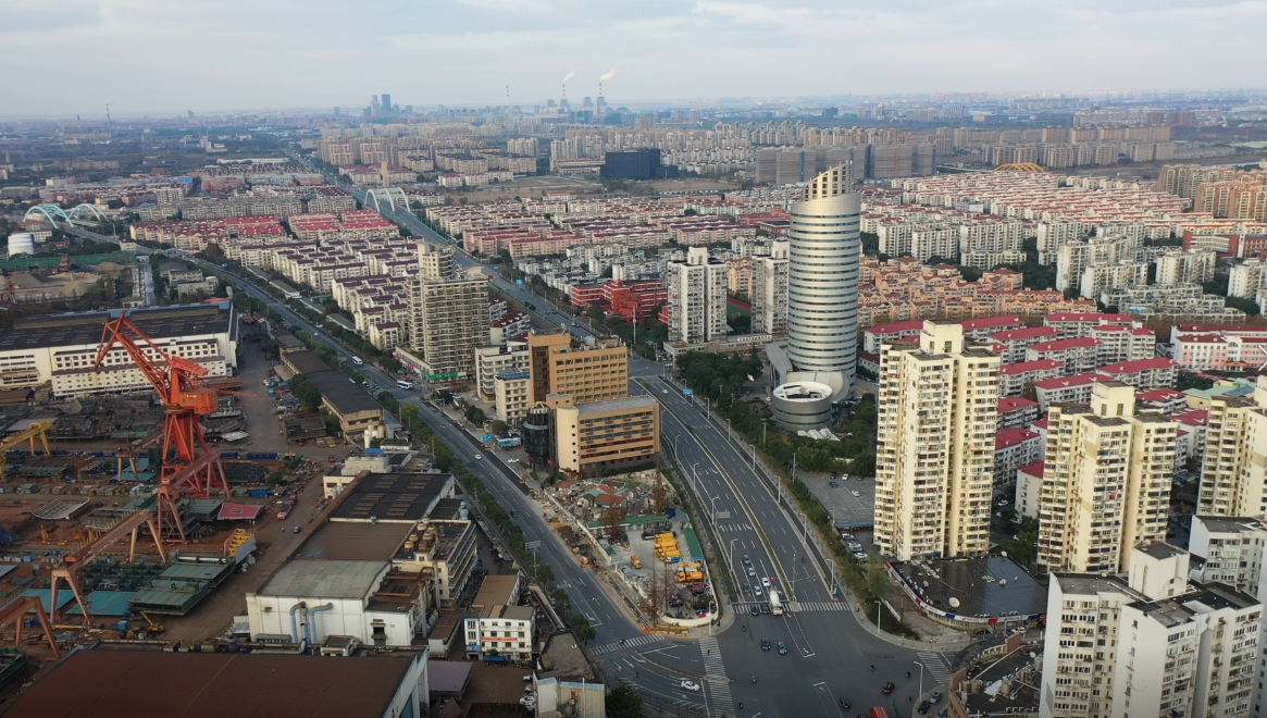 "上海最难马路"浦东大道恢复双向六车道通车_上直播_澎湃新闻-the