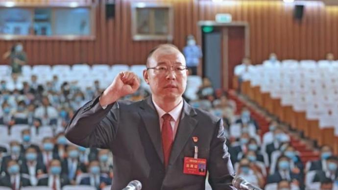 就任信阳市长4个月后，中央候补委员蔡松涛拟任省辖市委书记