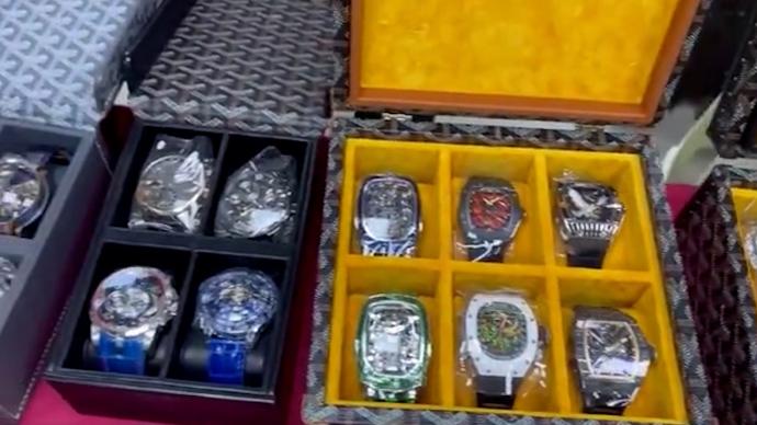 75块高档手表价值近亿元，深圳海关破获特大手表走私案