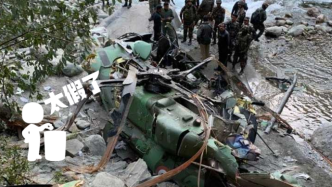 明查｜这是印度国防参谋长飞机坠毁现场？还有武装人员把守？