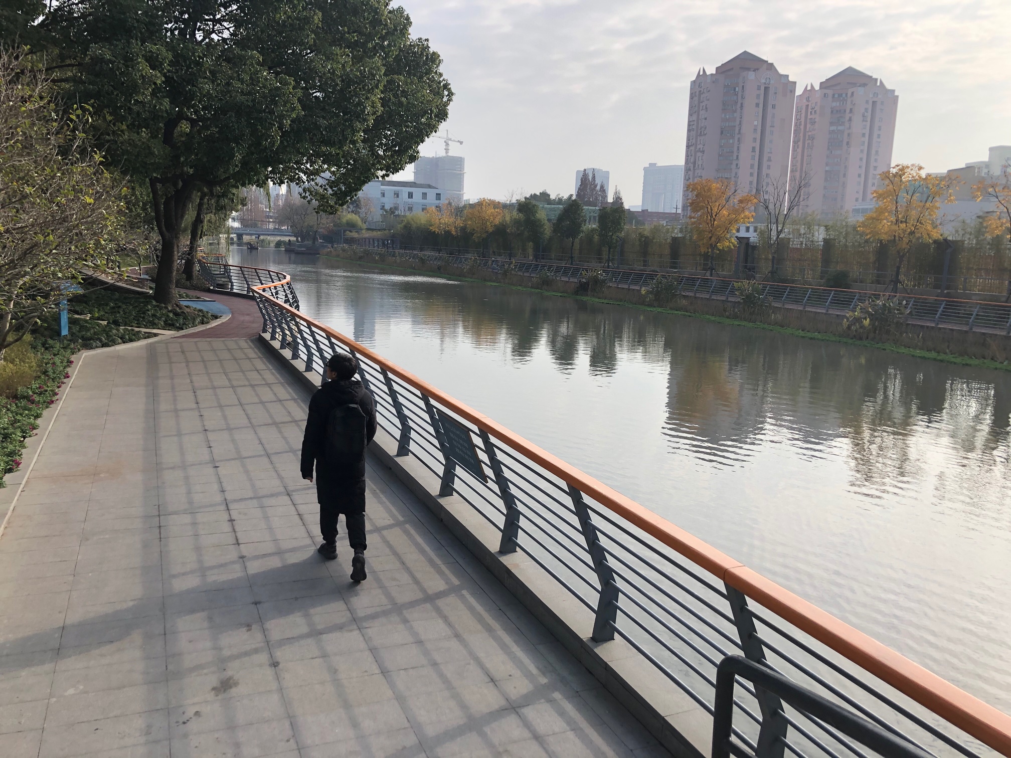 昔日臭河浜今日小滨江上海徐汇如何唤醒蒲汇塘宝地