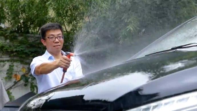 "晒晒我的软实力"丨专职司机徐海兵:恪守遵章行车