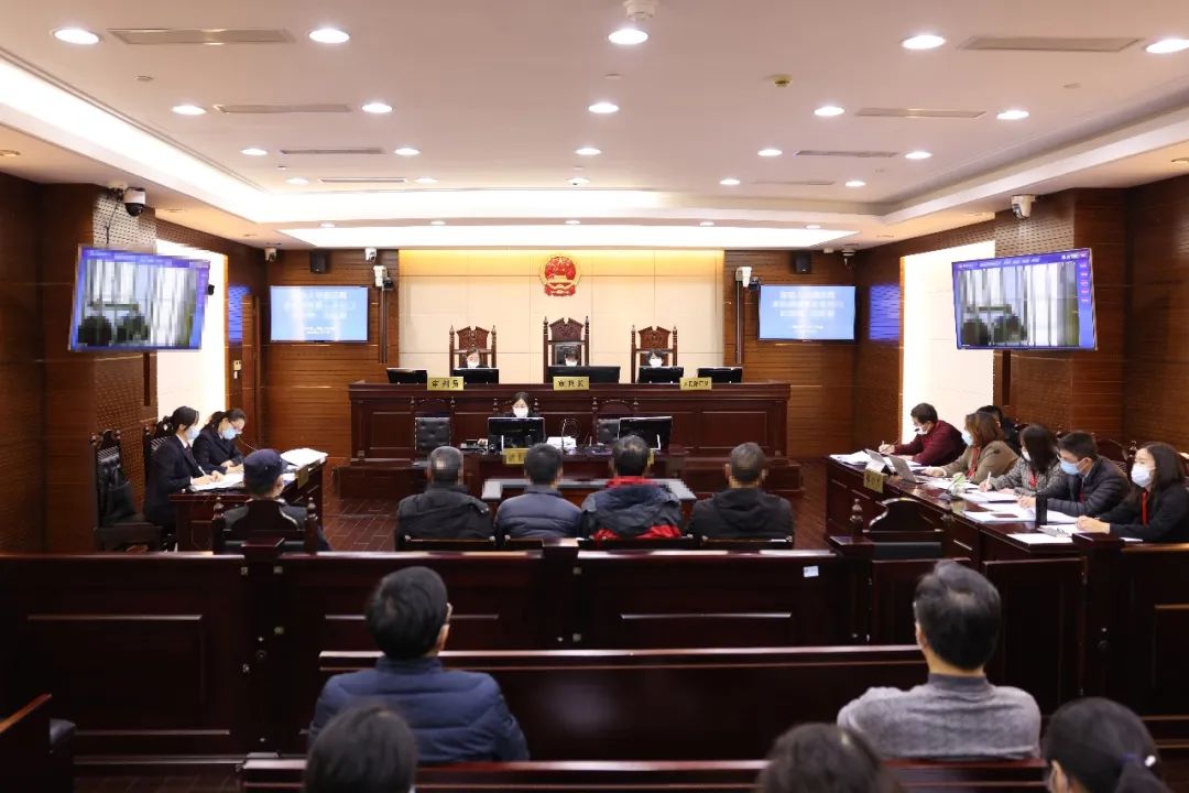 上海首例“自洗钱”案今日宣判，男子获刑两年半-第1张图片-蓝狮娱乐