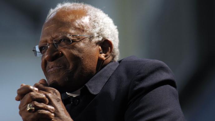 南非前大主教德斯蒙德·图图去世，终年90岁