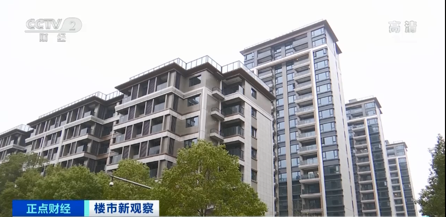 杭州土拍市场回暖：24家房企抢一宗地，近七成地块触顶摇号