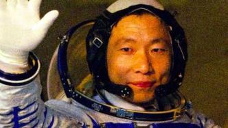 今天，祝中国航天员大队生日快乐