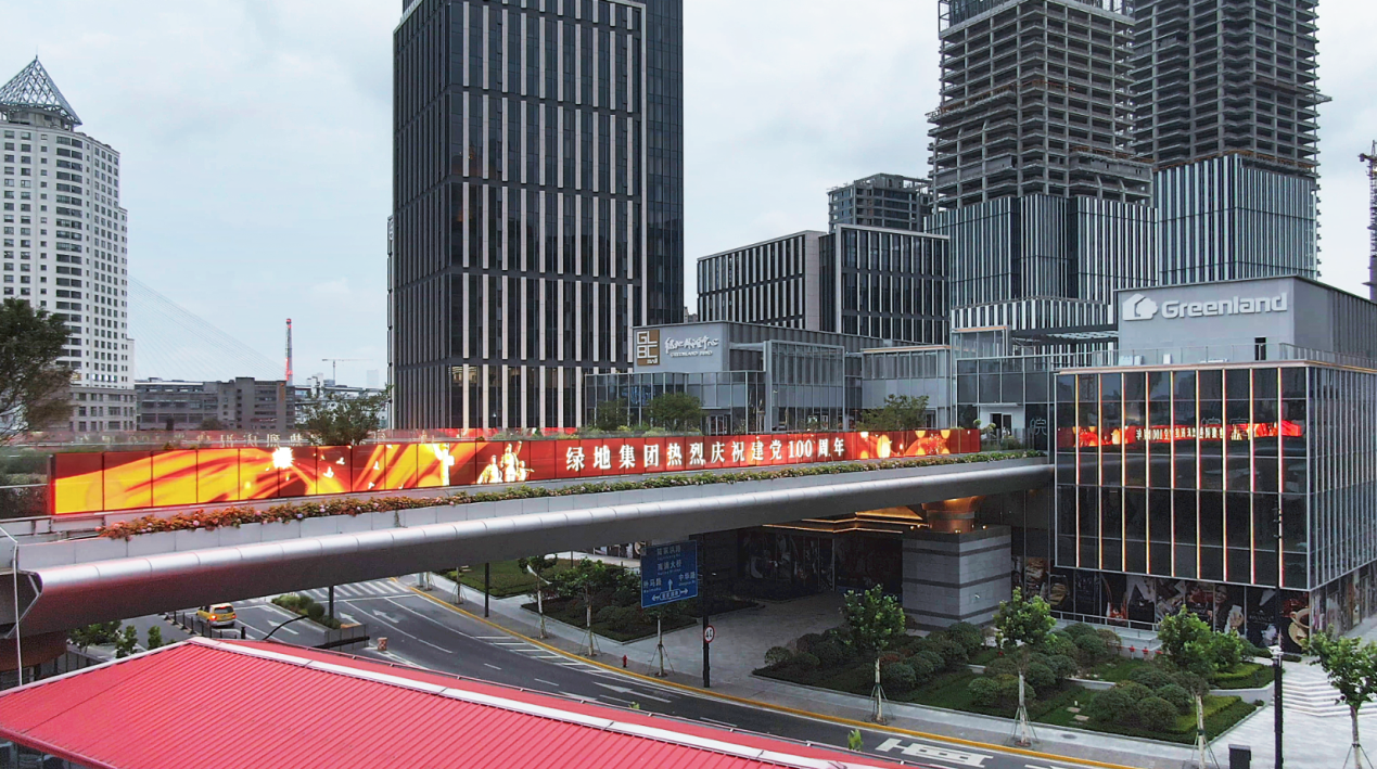 条天际线,将近100年之后,绿地外滩中心超高层地标将于2022年迎来封顶