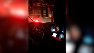 杭州一女子晚上坐网约车遇司机看恐怖片：我吓“死”了