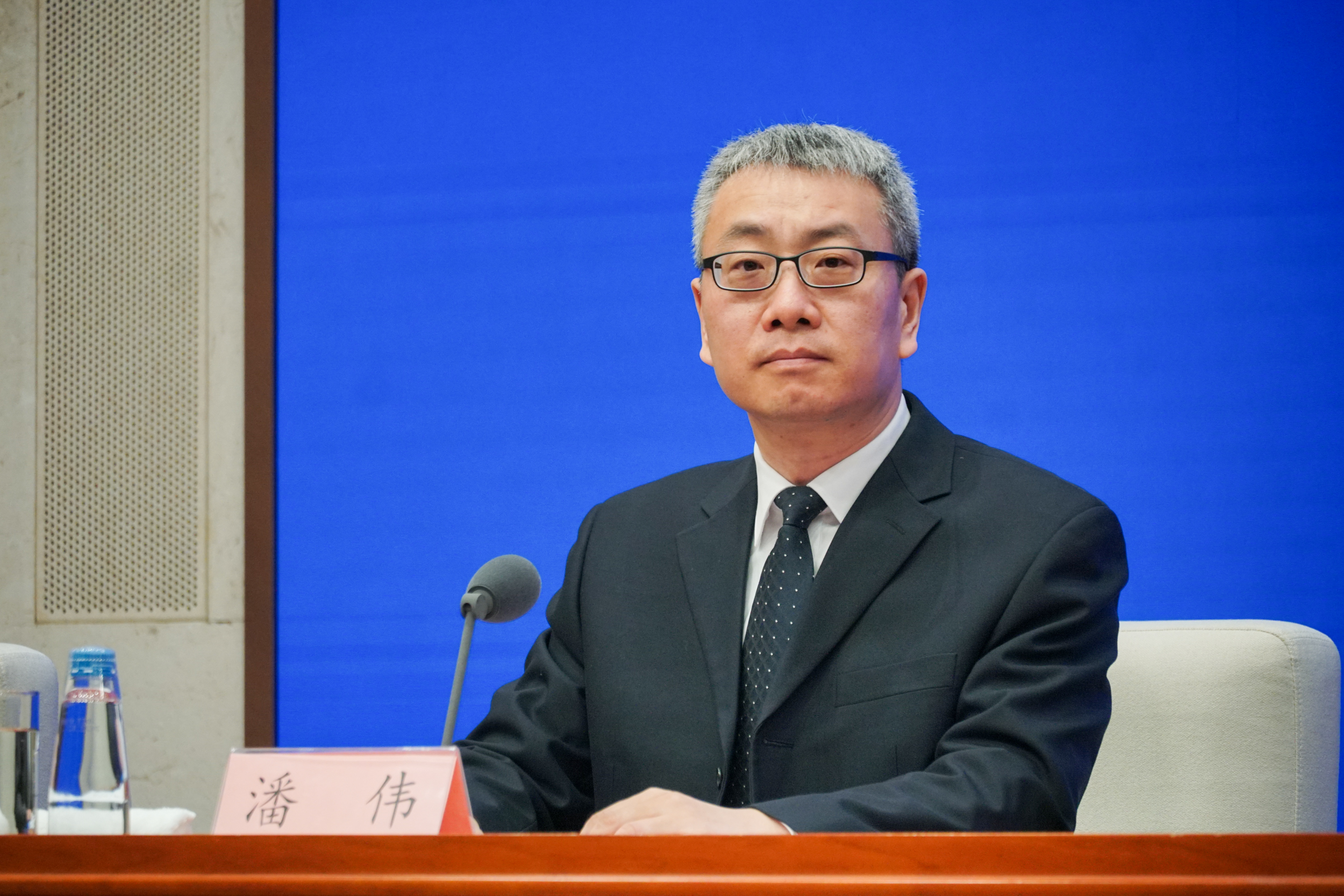 住房和城乡建设部住房保障司负责人潘伟 &nbsp;澎湃新闻记者 周頔 摄