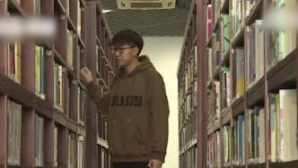 江苏一大学生全年出入图书馆1058多次