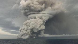 夏威夷火山观测站负责人：汤加火山再次高强度喷发概率非常小