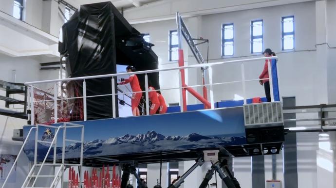 科技冬奥丨六自由度平台+VR打造“冰天雪地”训练场