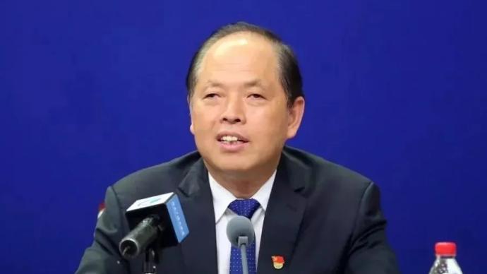 安伟出任郑州市委书记，去年10月当选河南省委常委
