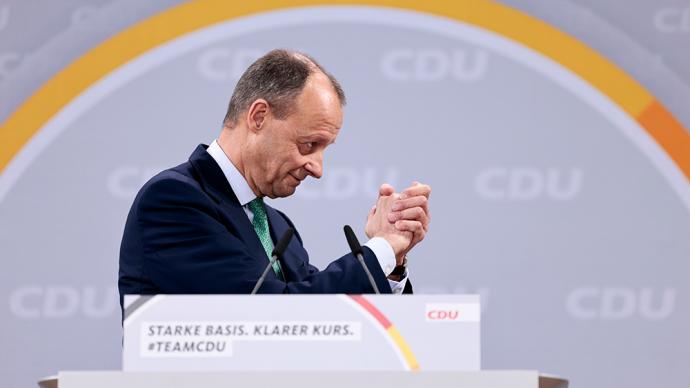 德国基民盟举办党代会，默茨正式当选新任党主席
