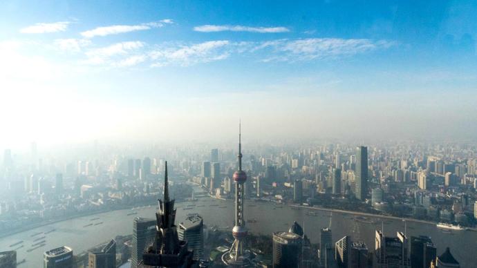 上海市政府常务会议在市“两会”后第一时间抓重点工作落实，部署建议提案办理