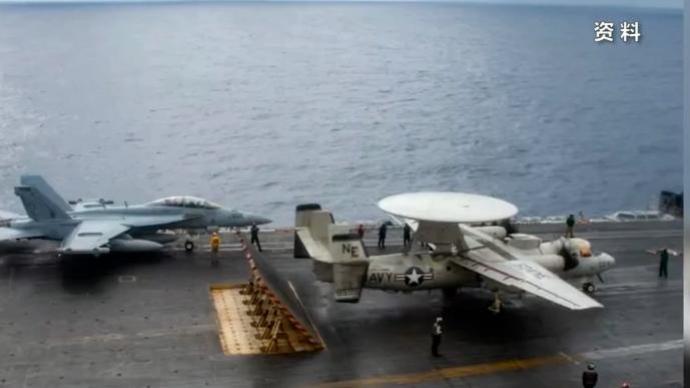 美军F-35战机在南海与自家航母相撞，7人受伤
