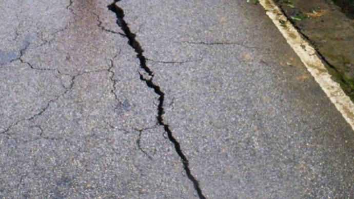 汤加发生4.9级地震，震源深度10公里