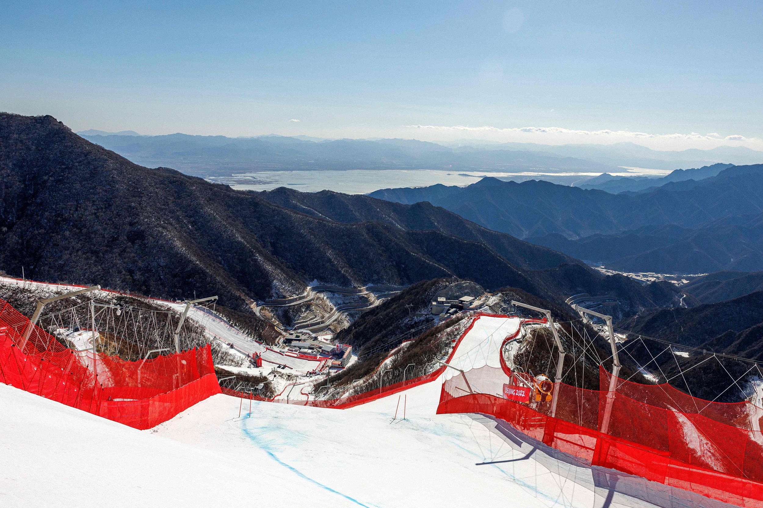 延庆冬奥高山滑雪场图片