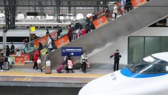 武汉铁路迎来返程客流高峰：发送旅客预计达60万人次