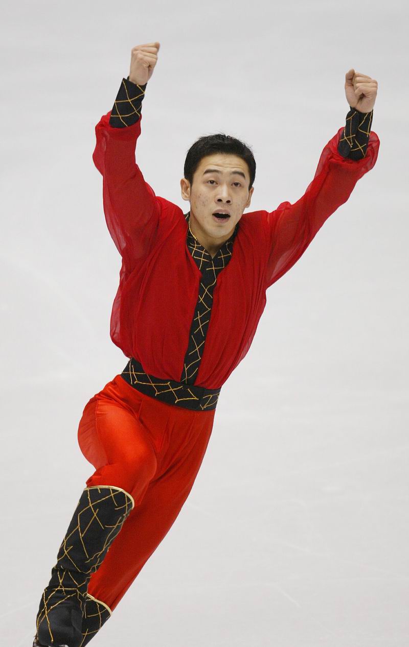 冬奥赛场里那些难忘的冰舞霓裳