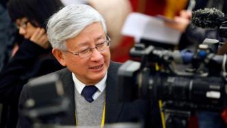 前同事何亮亮追忆曹景行：他是中国电视新闻评论的先驱