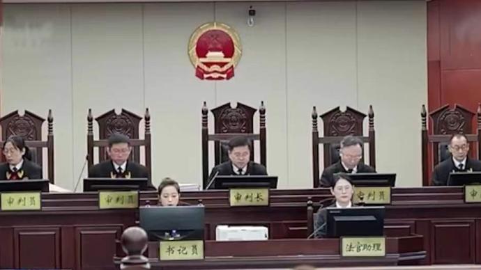江母诉刘鑫案二审择期宣判：刘鑫出庭称自己没有过错