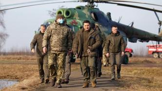 俄白联合军演之际，乌总统前往前线视察同在军演的乌武装部队