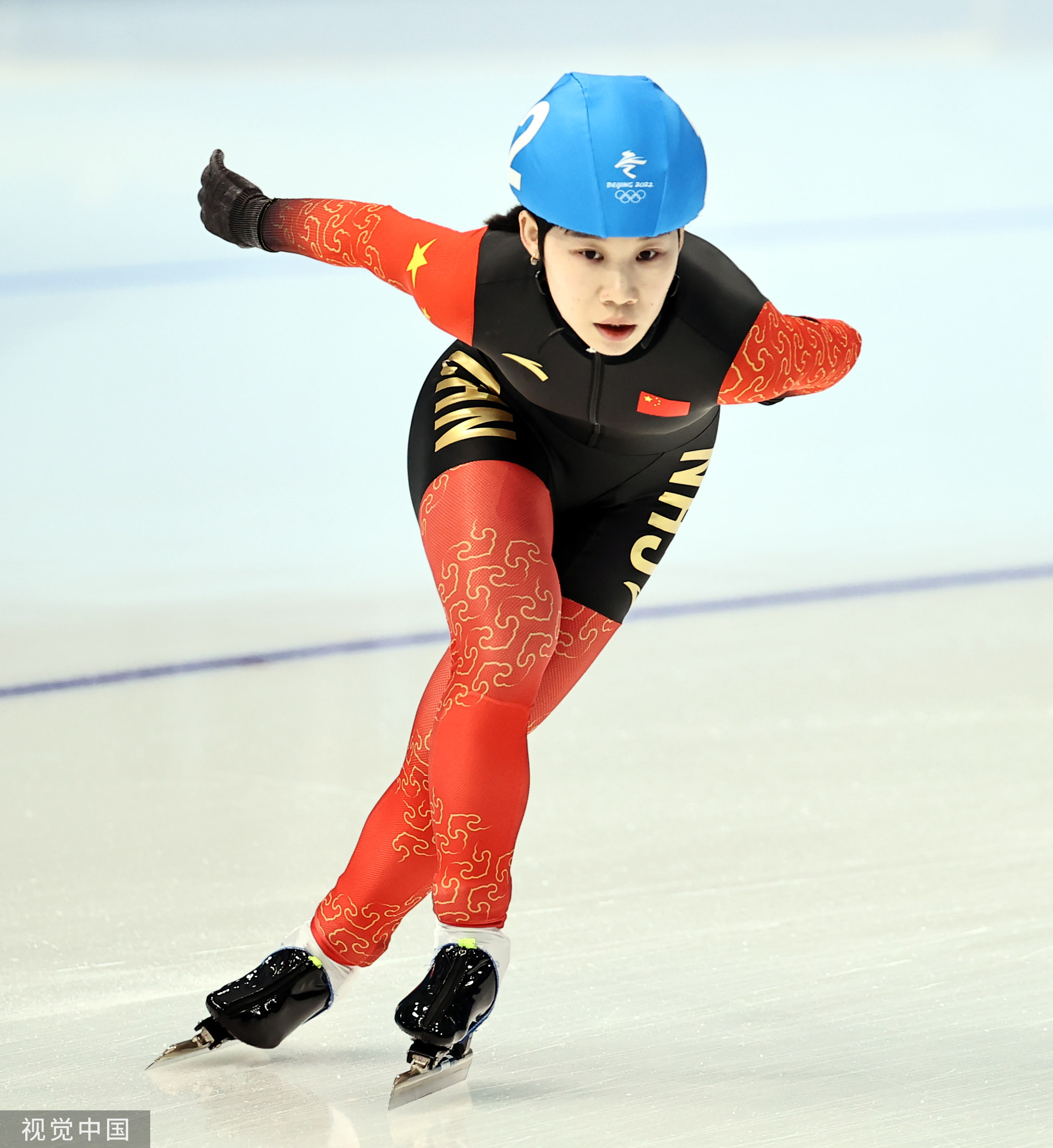 轮滑速滑她是中国首位轮冰双栖运动员亚运旗手郭丹