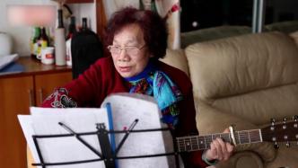 浙江奶奶组摇滚乐队，成员均龄超70岁