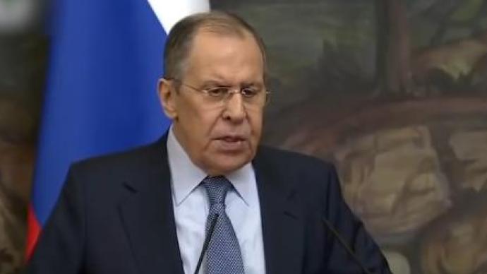 俄外长：俄军不会袭击平民设施，军事行动是制止新纳粹行为