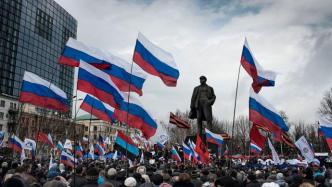 俄乌危机丨“卢顿”居民谈战争：若无俄罗斯的支持将多么无望