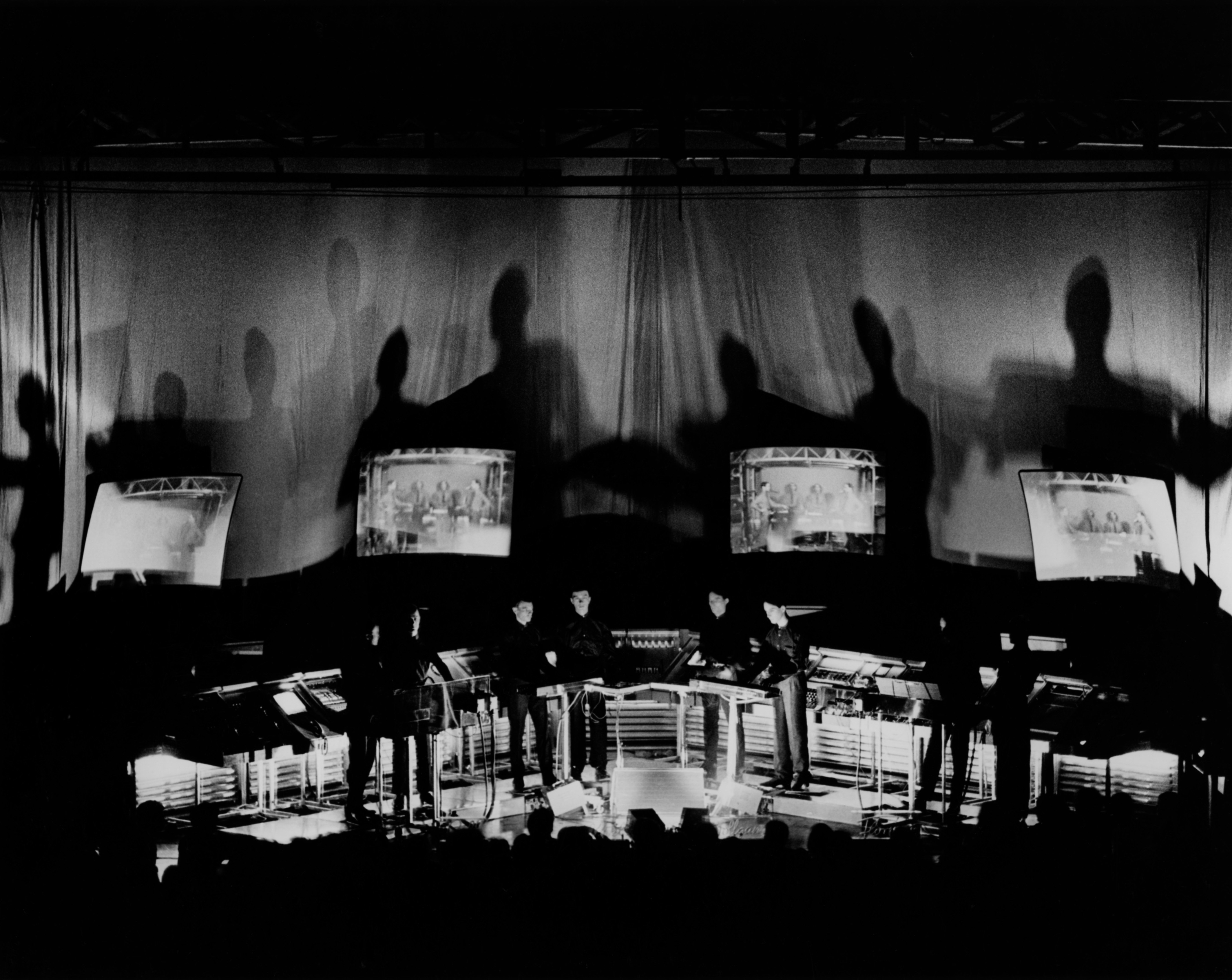 发电站乐队在圣莫尼卡，1981年。 视觉中国 材料图