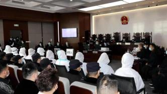 33人团伙在长江盗采江砂获刑，另被追加赔偿五百多万元