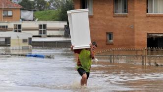 澳大利亚强降雨持续，新南威尔士约30万人需撤离