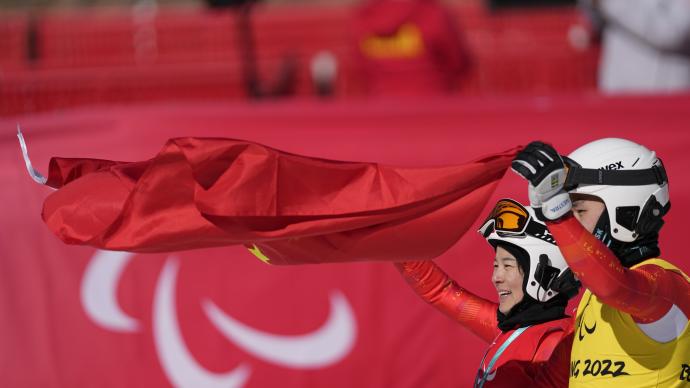 摘银！朱大庆获冬残奥中国代表团首枚奖牌，她(ta)曾是(shi)短跑冠军
