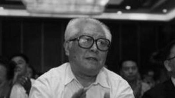 原广电部电影局局长滕进贤去世，曾创作电影剧本《末代皇帝》