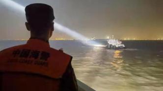上海海警连续查扣两艘非法运砂船舶，涉案海砂达1700余吨