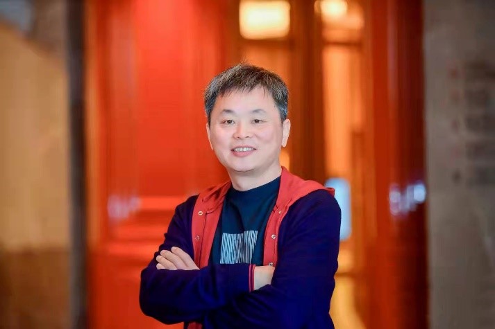 中国贵酒集团董事长韩宏伟积极响应政府号召打赢疫情防控和企业发展两