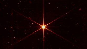 詹姆斯韦伯望远镜完成镜面校准，发布恒星成像图和新“自拍”