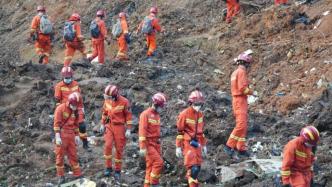 东方航空波音737客机广西藤县坠毁现场：救援工作进行中