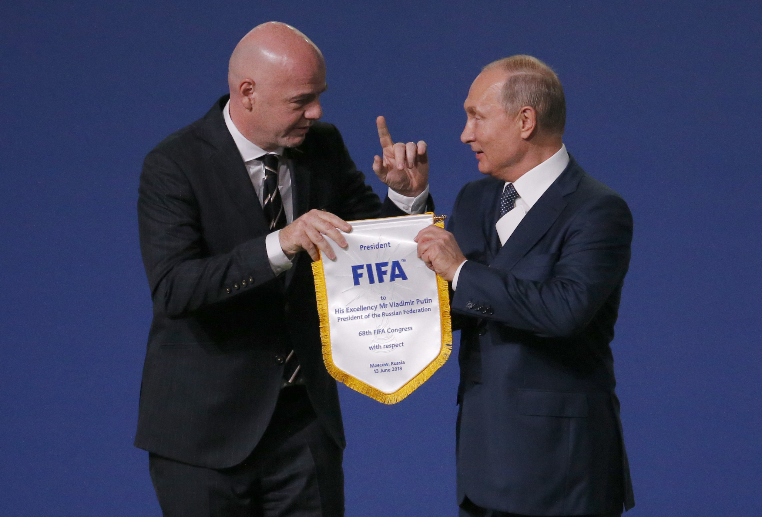 国际足联主席因凡蒂诺和普京。