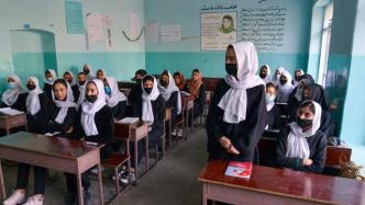 阿富汗：抗议者敦促塔利班重新开放女校，否则将举行全国抗议