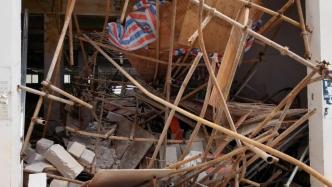 深圳一工地电梯井脚手架坍塌，4名工人被困